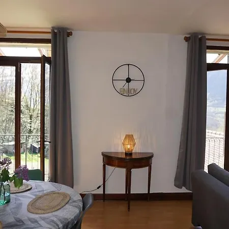Apartment Le Cocon Asprion Aspres-les-Corps