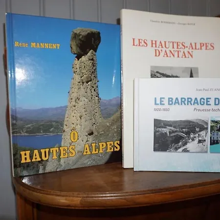 Le Cocon Asprion * Aspres-les-Corps